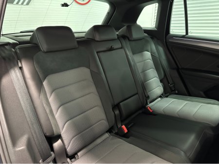 2019 Volkswagen Tiguan (191) R LINE 2.0TDI DSG 150BHP 4 MOTION LOW KMS VW/AUDI SPECIALISTS WWW.DENISDARCYCARS.IE €31,950 thumbnail