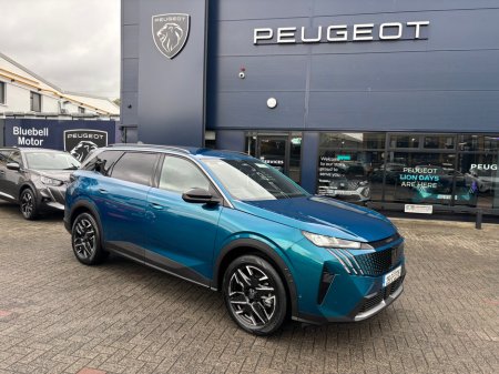 2025 Peugeot 5008  €44,950
