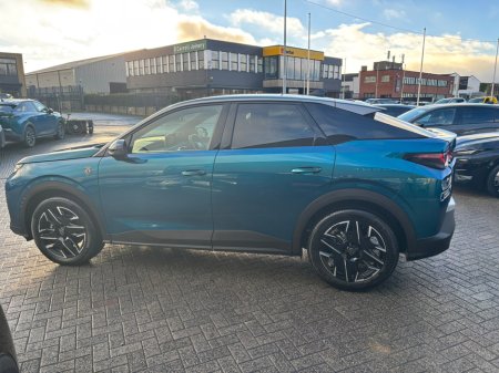 2025 Peugeot 3008  €42,950 thumbnail
