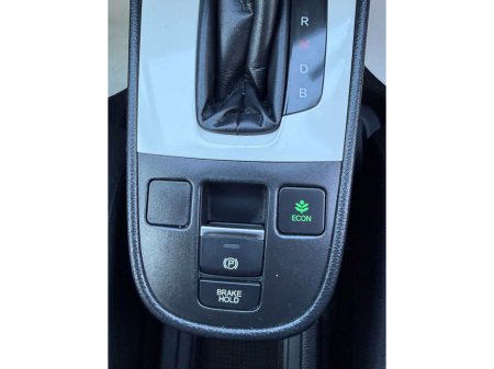 2020 Honda Fit  €15,490 thumbnail