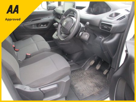 2023 Peugeot Partner ACTIVE PLUS 1.5 BLUE  HDI 100 TAX AND TESTED AND FULLY SERVICED 3 MONTHS WARRANTY AND 12 MONTHS AA COVER !! €21,950 thumbnail