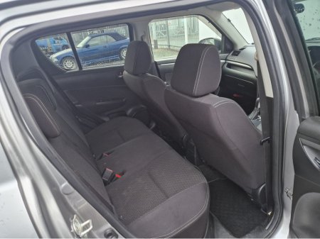 2014 Suzuki Swift 1.2 PETROL AUTO €8,450 thumbnail