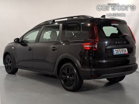2023 Dacia Jogger TCe 110 Extreme SE €19,880 thumbnail