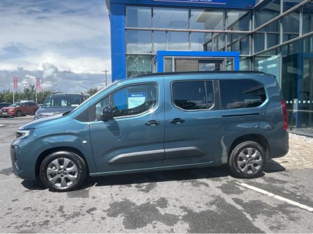 2026 Opel Combo Life Wheelchair Accessible €33,600 thumbnail