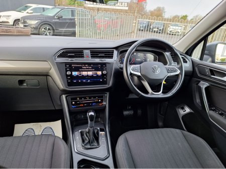 2023 Volkswagen Tiguan Allspace 2.0 TDI 150 7 SEATS AUTOMATIC *Virtual Clocks/Auto Tailgate/Led Headlights/ €37,950 thumbnail
