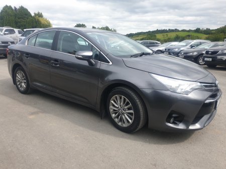 2017 Toyota Avensis 1.6 D-4D Aura Saloon