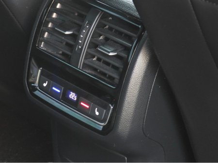 2018 Volkswagen Arteon 2.0 TSI R LINE EDITION 280BHP VIRTUAL DASH FULL LEATHER HEATED ELECTRIC SEATS SAT NAV CARPLAY ANDROID AUTO BLIND SPORT PARKING SENSORS SELF PARKING ASSIST 360 CAMERA €28,500 thumbnail