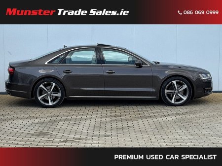 2017 Audi A8 3.0 TDI 262HP Quattro Executive €25,950