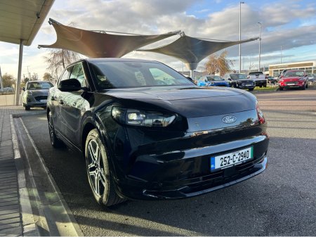 2025 Ford Capri PREMIUM EXTENDED RANGE €44,950 thumbnail