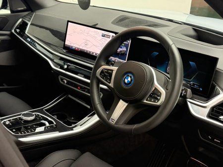 2025 BMW X5 50E M SPORT XDRIVE *PAN ROOF* €102,990 thumbnail