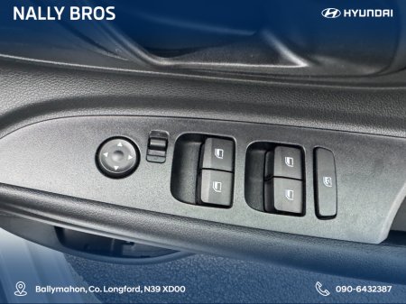 2022 Hyundai i20 CLASSIC 5DR thumbnail