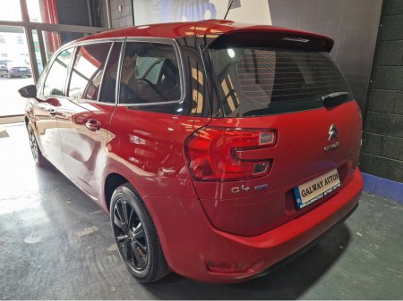2016 Citroen Grand C4 Picasso LOW MILEAGE-7 SEATER-PANORAMIC ROOF- €9,950 thumbnail