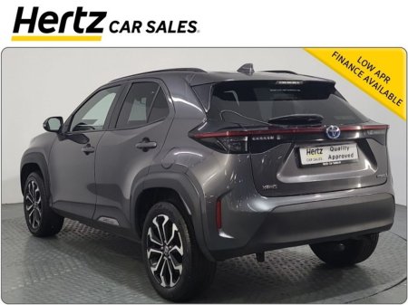 2023 Toyota Yaris Cross DESIGN HEV 1.5 Petrol Automatic €25,895 thumbnail