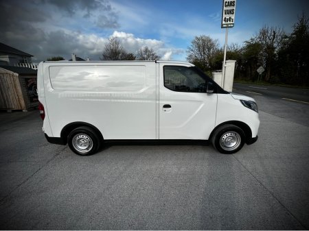 2025 Maxus E Deliver 3 PREREG 251 €17,950