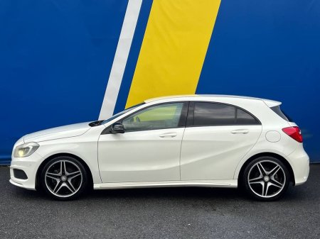 2013 Mercedes-Benz A Class A180 AMG-LINE 1.6 // LEATHER HEATED SEATS // REVERSE CAMERA // DUAL ZONE CLIMATE CONTROL €13,750