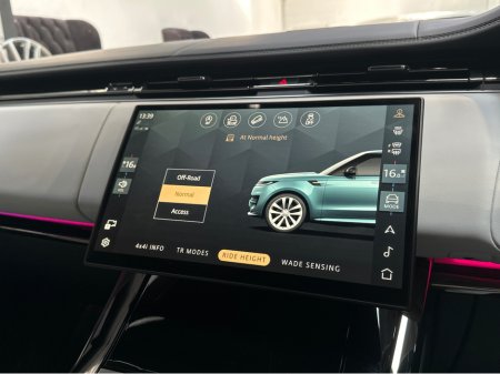 2025 Land Rover Range Rover Sport AUTOBIOGRAPHY P460 E-HYBRID €144,950 thumbnail