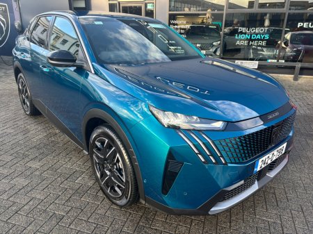 2024 Peugeot 3008  €35,950