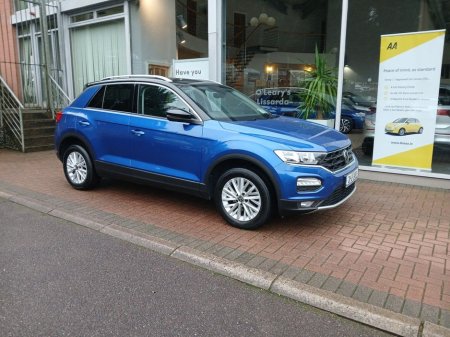 2021 Volkswagen T-Roc 1.0 TSI 110bhp Design, Ravenna Blue with Black Roof, Rear Camera. €23,900 thumbnail