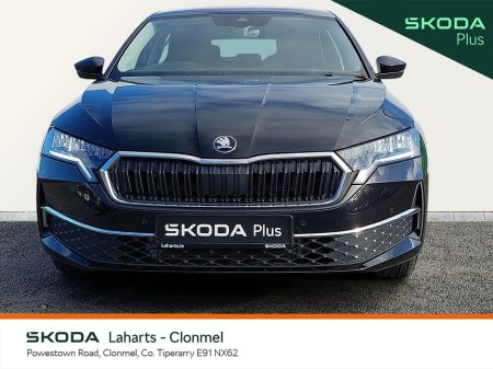 2025 Skoda Octavia SELECTION 2.0TDI 115HP €32,950 thumbnail