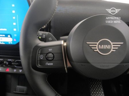 2025 MINI Hatch Cooper S 3 Door €36,900 thumbnail