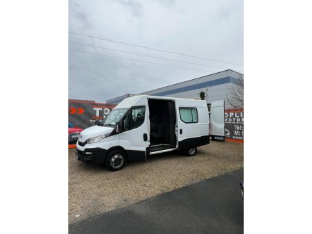 2016 Iveco Daily ==6 SEATER CREWCAB//AUTO//REVERSE CAMERA== €17,950