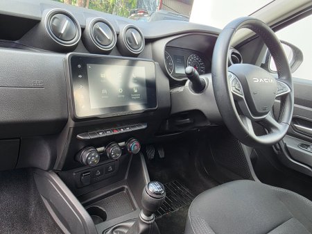 2023 Dacia Duster 1.5 Blue dCi 115 Expression €17,950 thumbnail