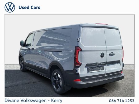2026 Volkswagen Transporter PAN AMERICANA LWB 110 BHP €32,300