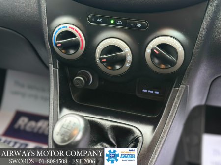 2013 Hyundai i10 1.2 ACTIVE 5DR €4,950 thumbnail