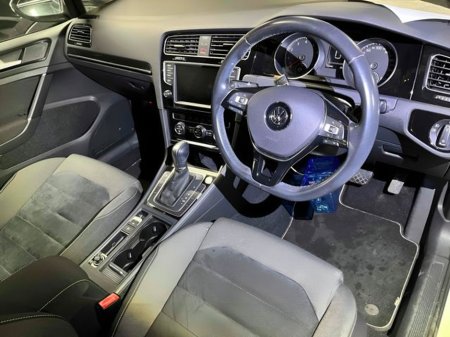 2016 Volkswagen Golf 1.4 TSI HIGH LINE Automatic, Reversing camera €15,995