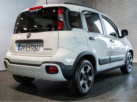 2025 Fiat Panda 1.0 CROSS 5DR €16,950