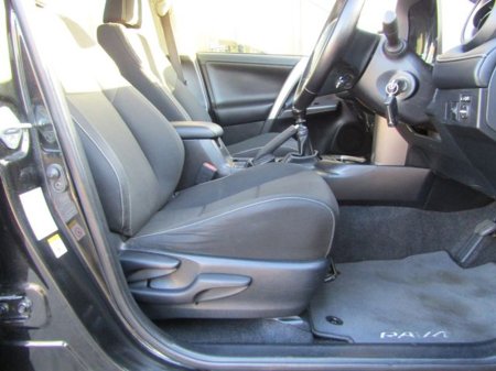 2016 Toyota Rav4 RAV4 2.0d-4d Luna 4DR €15,950 thumbnail