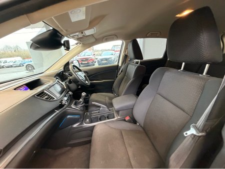 2017 Honda CR-V 1.6 I-DTEC SE PLUS NAV 5DR €16,950 thumbnail