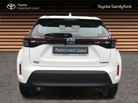 2023 Toyota Yaris Cross LUNA HYBRID AUTOMATIC // REAR CAMERA // AIR CON // SMART ENTRY/SMART START // TOYOTA SAFETY SENSE // FULL WARRANTY €27,445