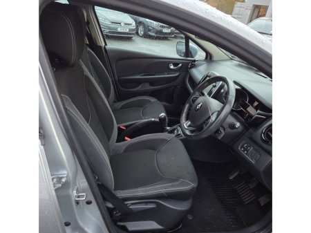 2017 Renault Clio 1.2 16V 75 DYNAMIQUE NAV €10,950 thumbnail