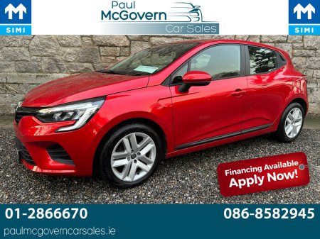 2022 Renault Clio DYNAMIQUE EDITION NAEB TC TCE 90**//**AIR CON**//**CRUISE CONTROL**//**LANE DEPARTURE WARNING**//**COLLISION ALERT**//**RENAULT WARRANTY TILL AUGUST 2027**//**FINANCE AVAILABLE**//**TRADE IN WELCOME!!