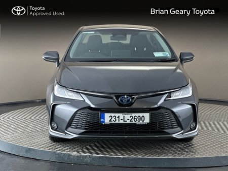 2023 Toyota Corolla HYBRID LUNA SALOON €27,950 thumbnail