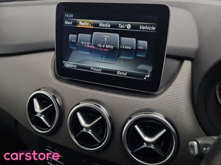 2017 Mercedes-Benz B Class B 160 STYLE €18,480 thumbnail