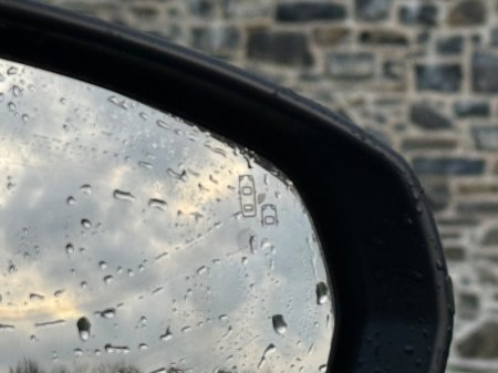 2018 Peugeot 3008 1.5 BlueHDi 130bhp Allure €14,750 thumbnail