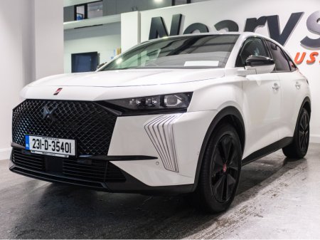 2023 DS Automobiles DS 7 PERFORMANCE LINE E-TENSE 2 225 A €39,950