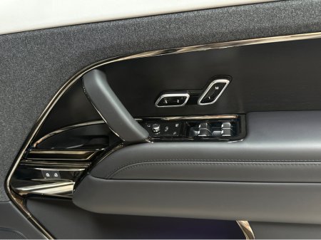 2025 Land Rover Range Rover Sport AUTOBIOGRAPHY P460 E-HYBRID €144,950 thumbnail