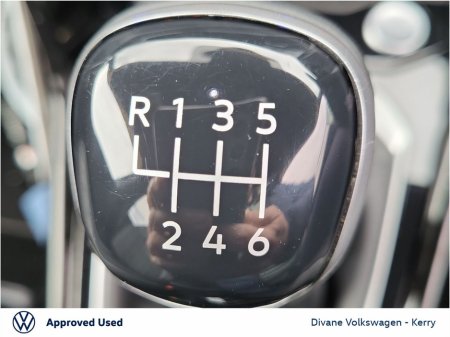 2025 Volkswagen T-Roc R-LINE 75 2.0 TDI 116 BHP €37,950 thumbnail