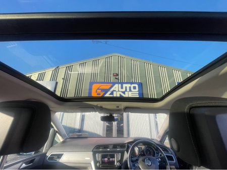 2016 Volkswagen Touran CL BLUEMOTION 2.0 TDI MANUAL 6SPEED FWD 150 5DR €13,950 thumbnail