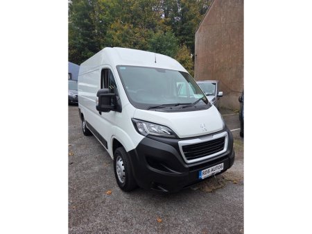 2021 Peugeot Boxer 333 L2 H2 2.2 BLUE HDI 1 140 6.2 €21,000