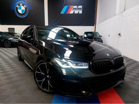 2021 BMW 5 Series 212 545 XDRIVE M SPORT PRO (MASSIVE SPEC )VISIBILITY PACKAGE WITH LASER LIGHTS  - DRIVER ASSIST PROF PACK- PARK ASSIST PROF PACK-  TECH PLUS PACKAGE - HEADS UP- HARMON KARDON - ACTIVE CRUISE CONTROL