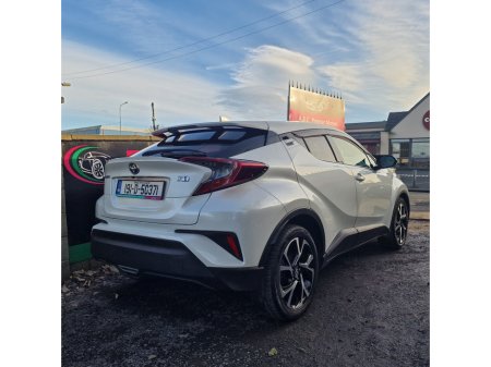 2019 Toyota C-HR 1.8 HYBRID LUNA €19,950