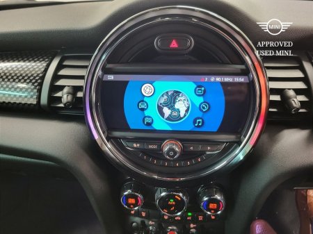 2019 MINI Hatch COOPER Cooper S Sport €19,975