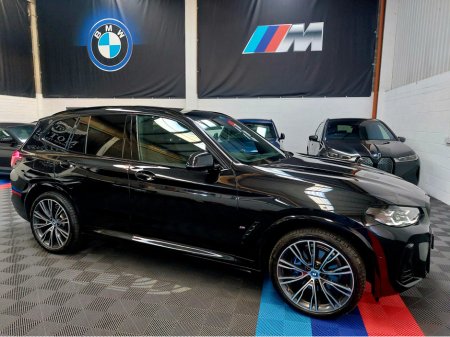 2024 BMW X3 X3 3.0E XDRIVE M SPORT PRO (HUGE SPEC) PAN ROOF - PREMIUM PACK - VISIBILITY PACK - COMFORT PACK - TECH PACK - PARK ASSIST PACK - DRIVER ASSIST PACK- 21 IN ALLOYS - HARMON KARDON - HEADS UP DISPLAY €64,995