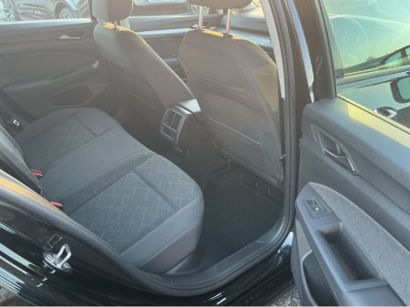 2023 Volkswagen Golf 2.0L DIESEL 150BHP €29,995 thumbnail