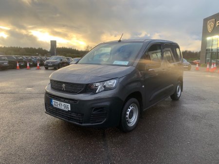 2022 Peugeot Partner  €15,950
