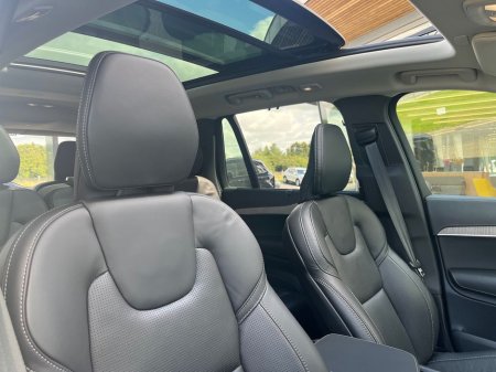 2024 Volvo XC90 RECHARGE T8 ULTIMATE AWD thumbnail